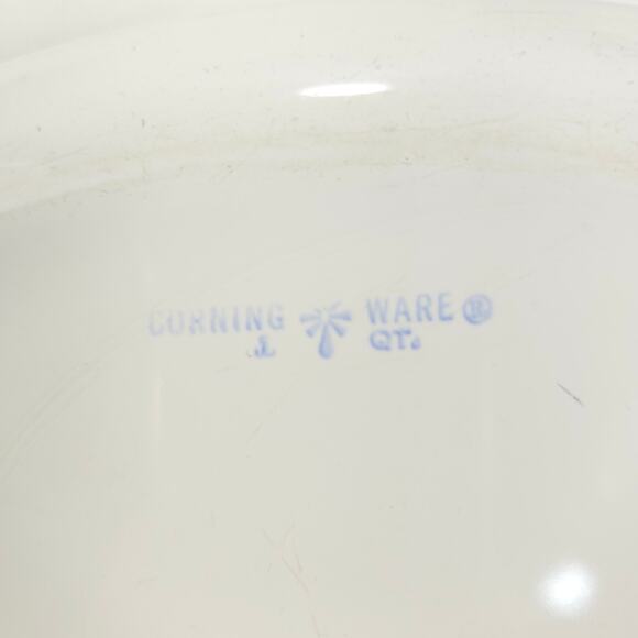 Corning Ware Blue Cornflower Bundle #P-1-B Casserole Dish w/Lid #P-81-B Saucepan - Picture 4 of 7